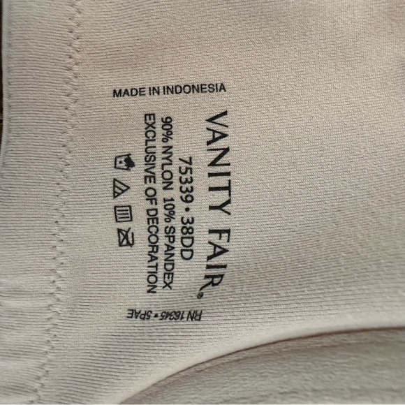 Vanity Fair Illumination Front Closure Bra, 3-Way Convertible Stra, Beige, 38DD - Picture 8 of 9